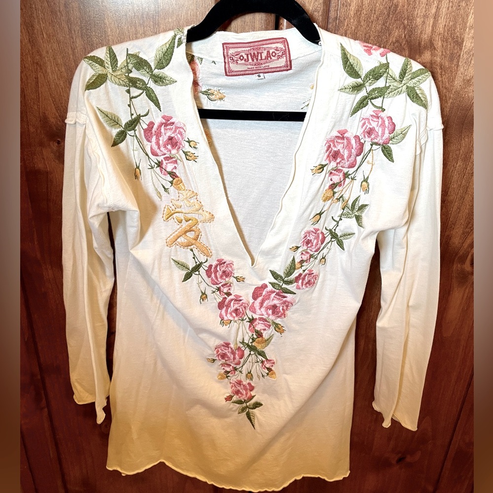 Embroidered Johnny Was top